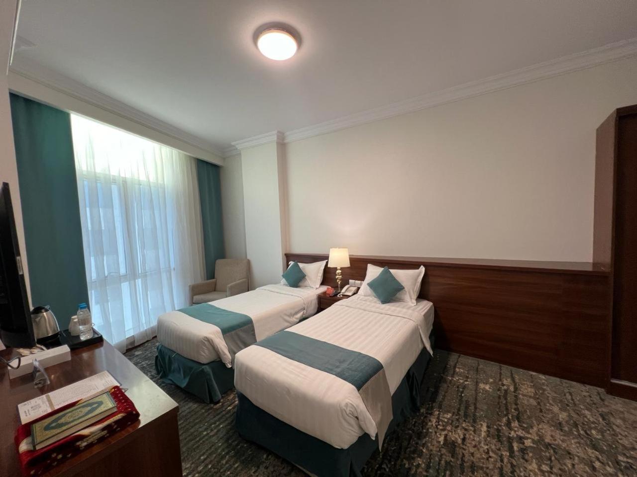 Zaha Al Madina Hotel Medina Екстер'єр фото
