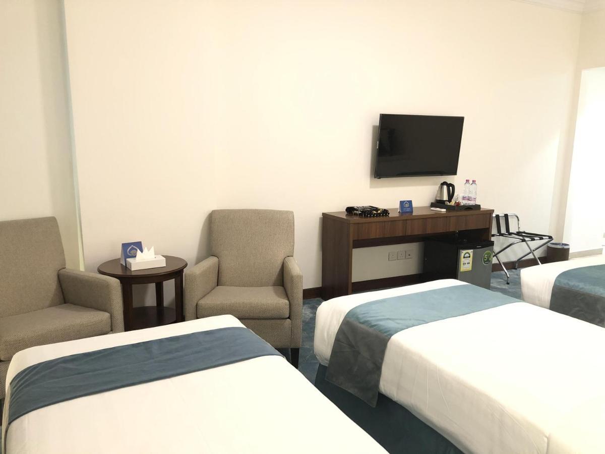 Zaha Al Madina Hotel Medina Екстер'єр фото